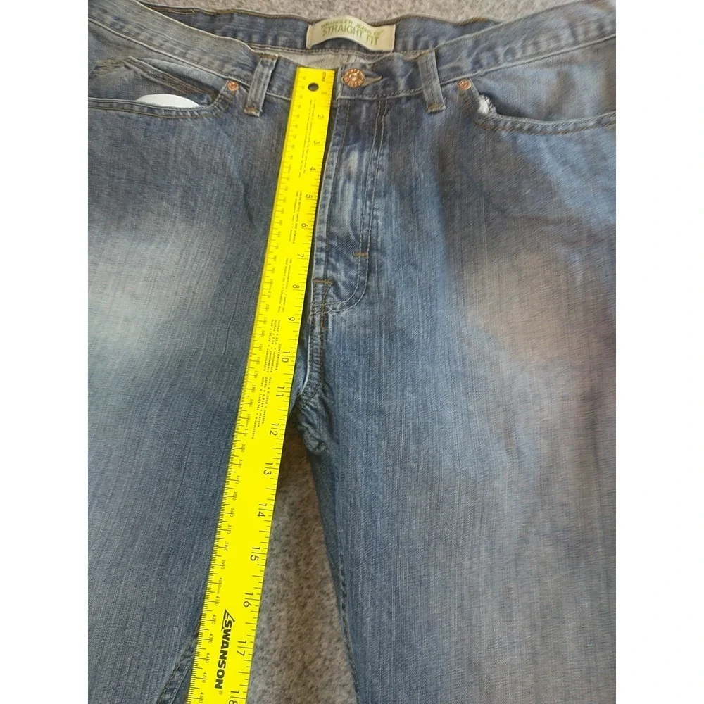 Wrangler Straight Fit Mens Light Wash Blue Denim Jeans 36x31 (Measures 36x31)